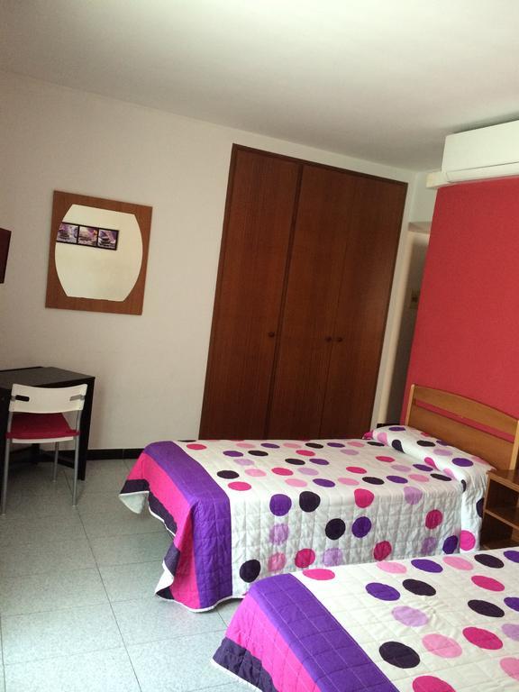 Hostal Bonavista Blanes Phòng bức ảnh